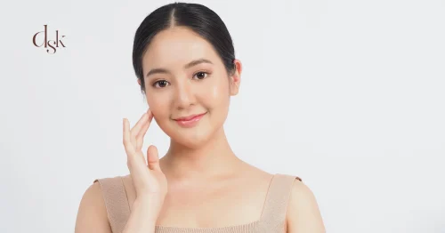 สิวขึ้นรอบปาก สิวที่ปาก เกิดจากอะไร เจาะลึกสาเหตุ พร้อมวิธีดูแลถึงรอยสิว